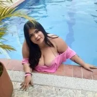 sobigcurvy4u avatar