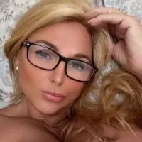 CurvyDanishGoddessXX avatar