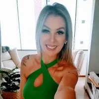 carolinesampaio avatar